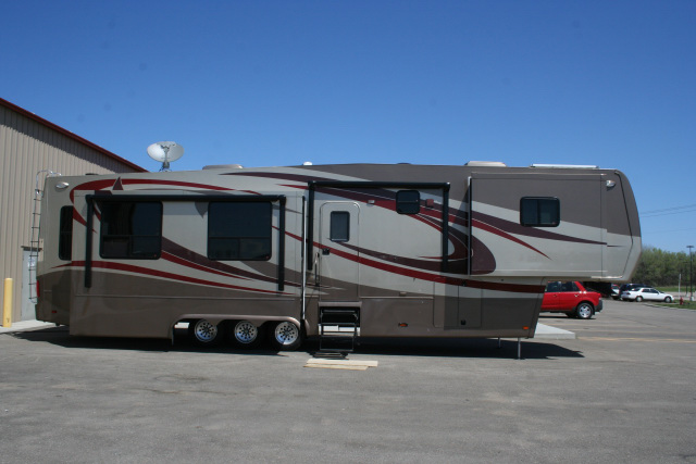 New Horizons Rv >> New Horizons RV New Horizons Rv >> New Horizons RV